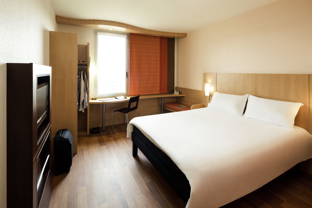 Hotel Ibis Porto Sul Europarque Santa Maria da Feira Zewnętrze zdjęcie